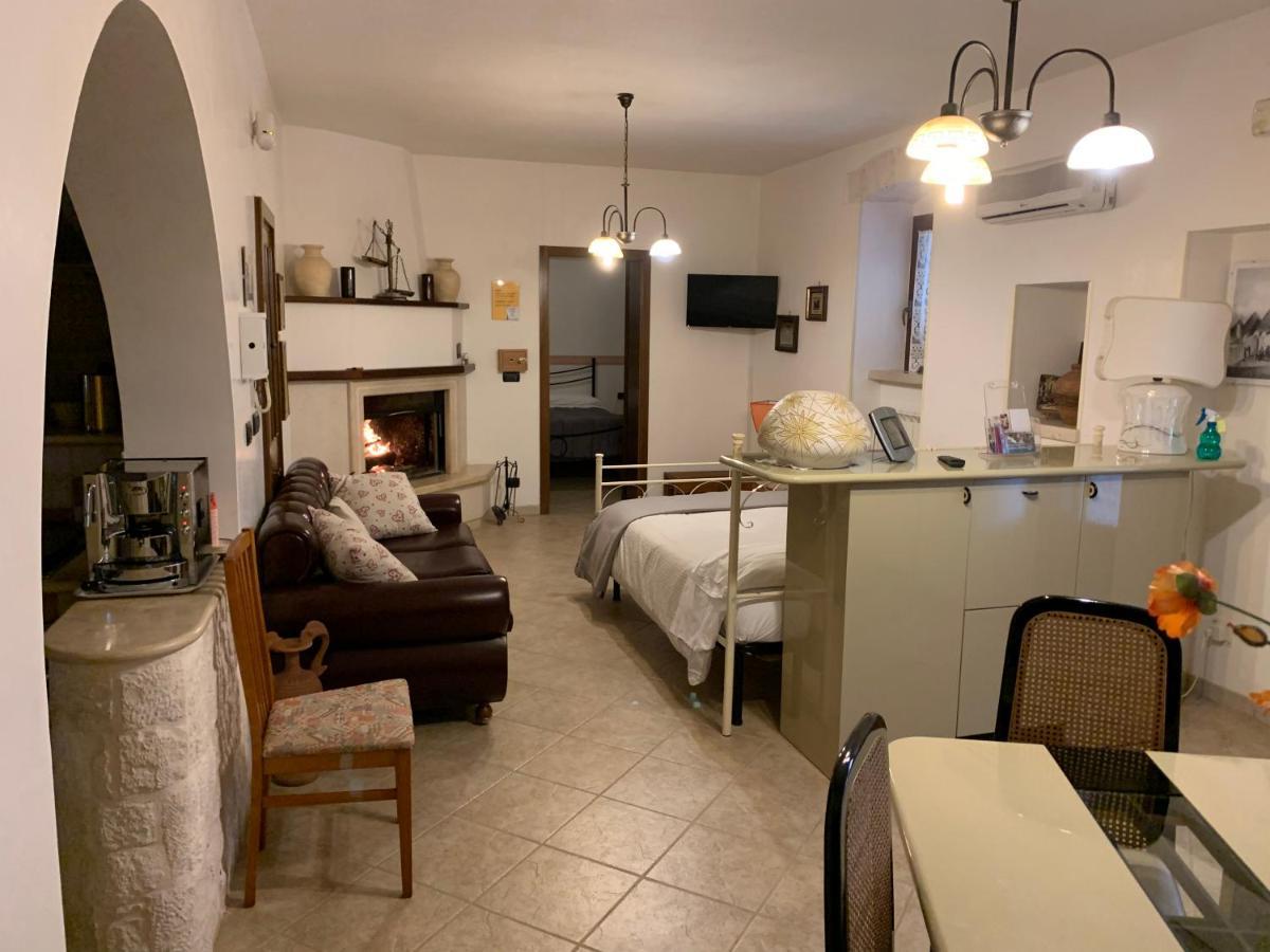 B&B Villa Grassi Альберобелло Екстер'єр фото