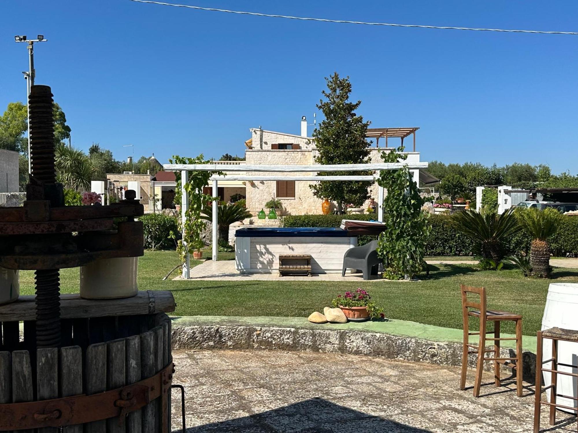 B&B Villa Grassi Альберобелло Екстер'єр фото